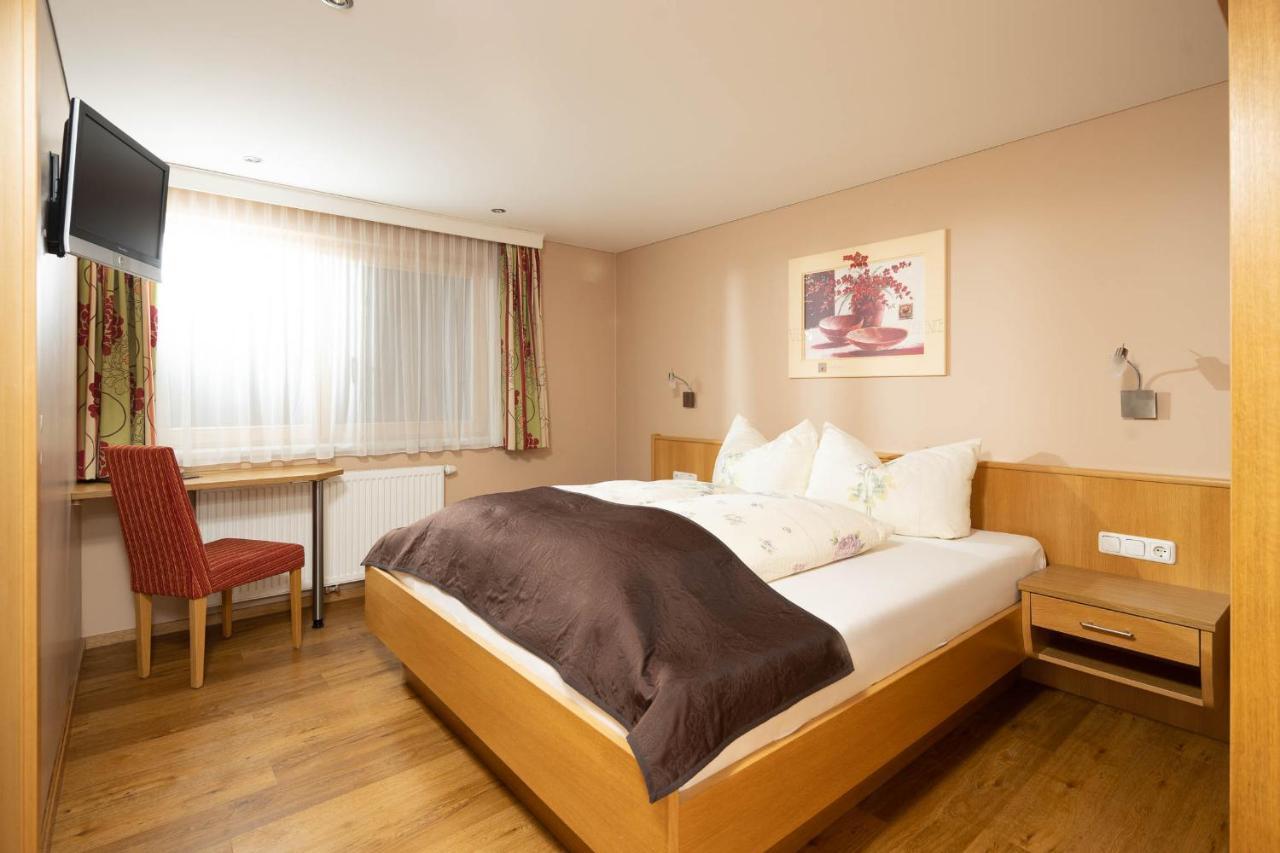 Haus Gafrina Bed & Breakfast